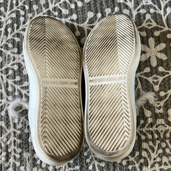 P448 Thea rainbow glitter fuzzy shoelace sneakers - Picture 10 of 11